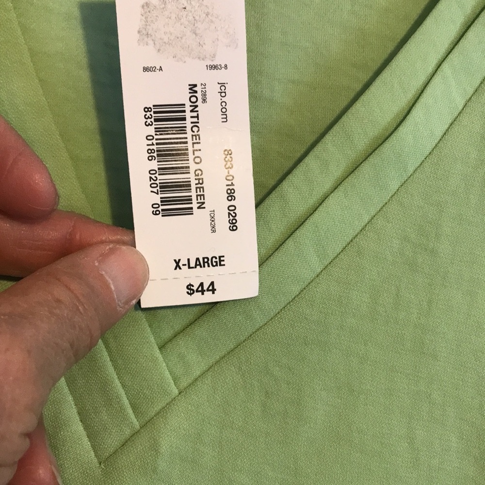 NWT Women’s Worthington Top - Picture 8 of 8